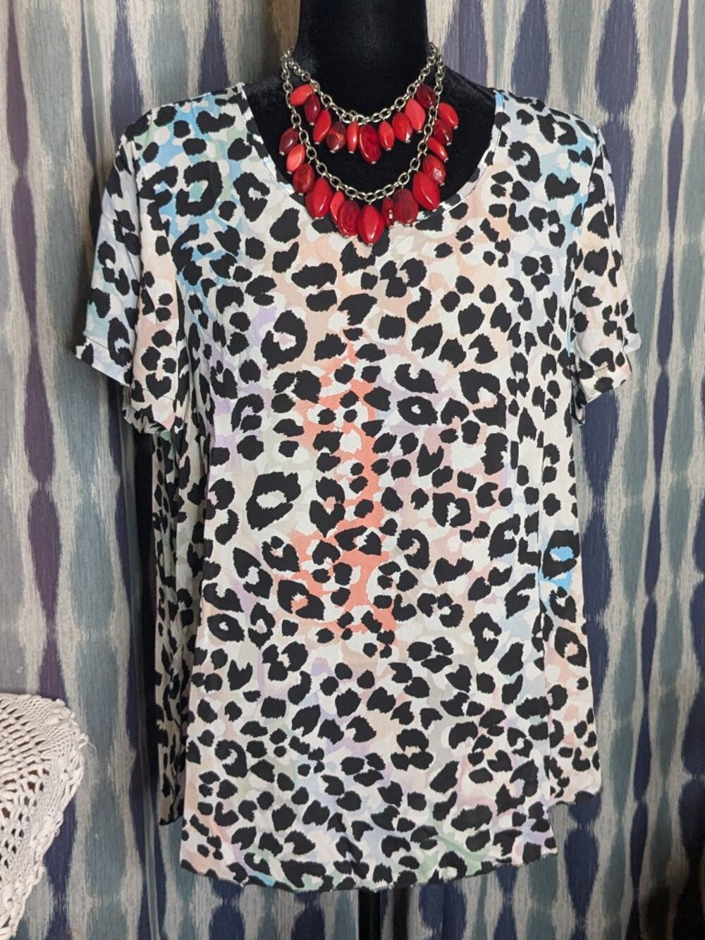 Spense Pastel Leopard Print Blouse Size Large NWT Animal Print Top